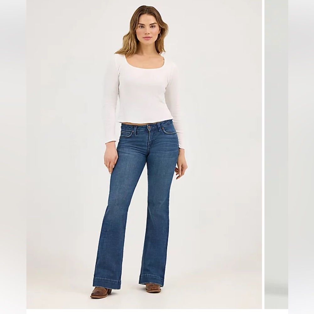 NWT Wrangler Retro Trouser Jeans